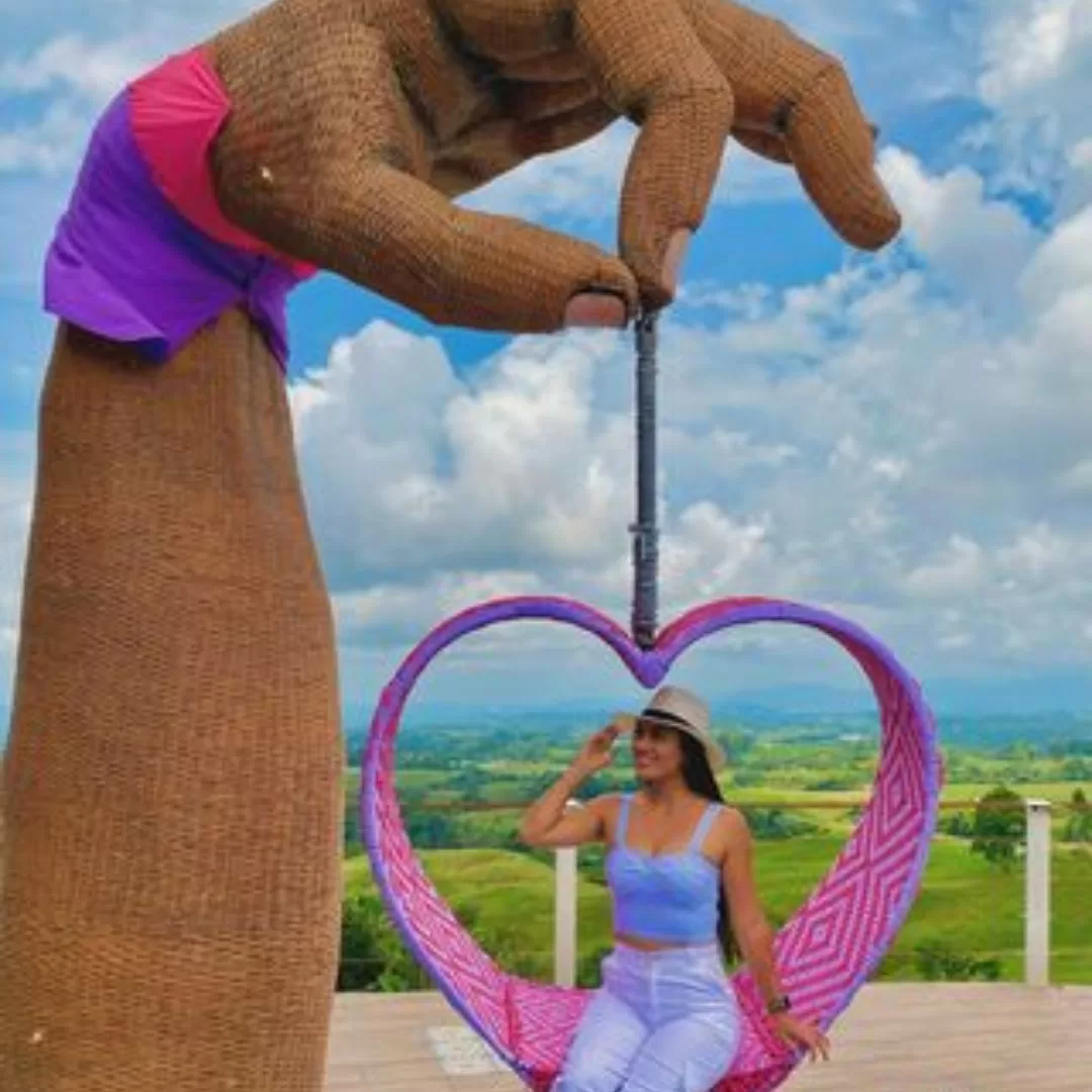 Tour de pueblos Filandia tour al eje cafetero gold travel colombia