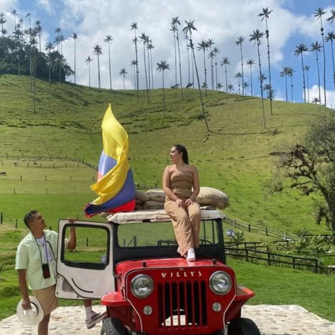 Valle de Cocora y Tour de Pueblos Gold Travel Colombia Tour al eje cafetero